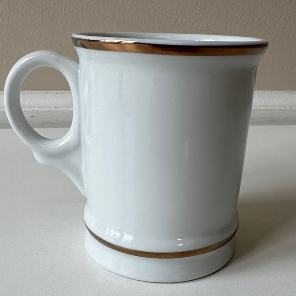 Williams Sonoma Monogram 'S' White Ceramic Mug with Gold Trim - Picture 2 of 5